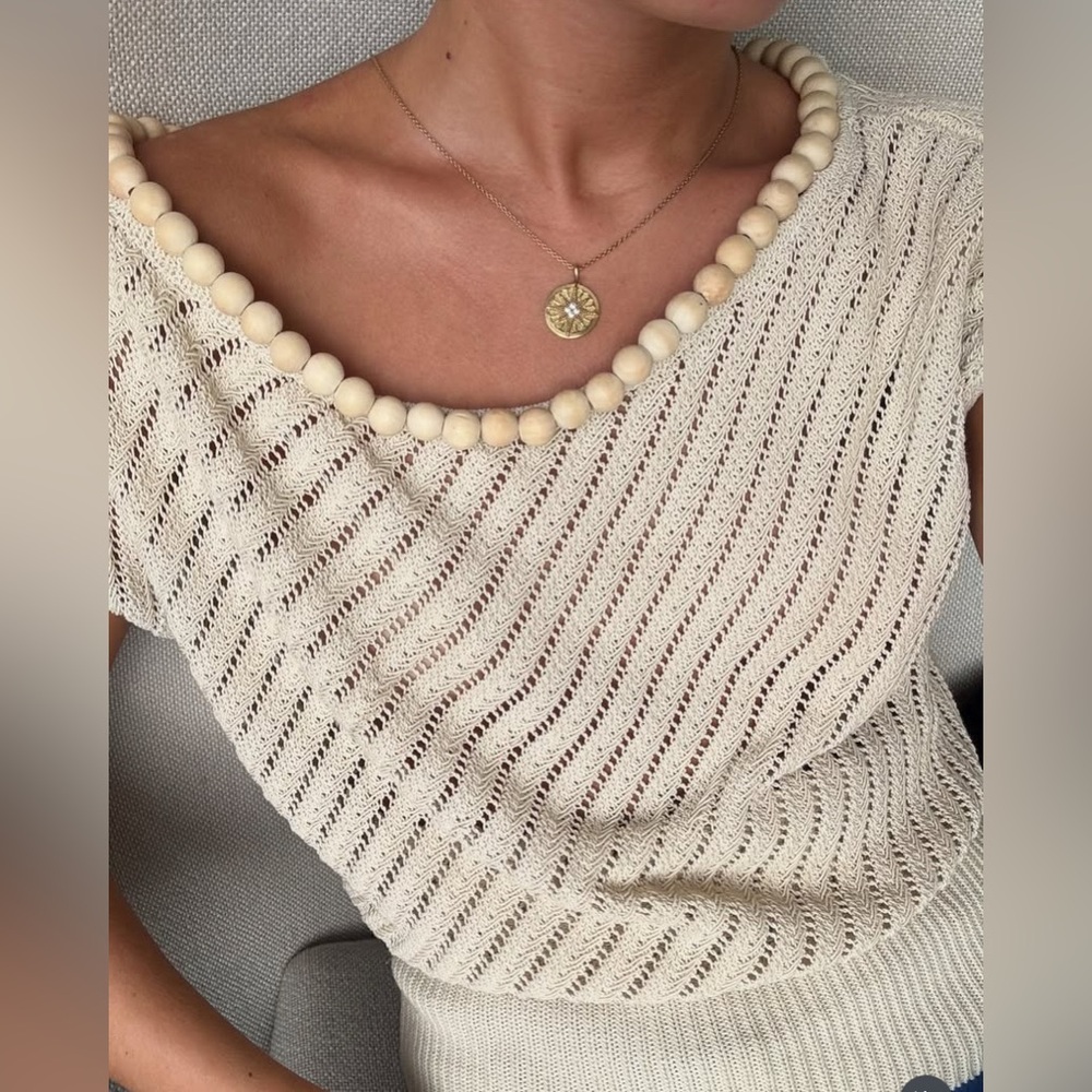 Zara Knit Top Sleeveless Boat Wooden Beaded Neckline Cream Size M